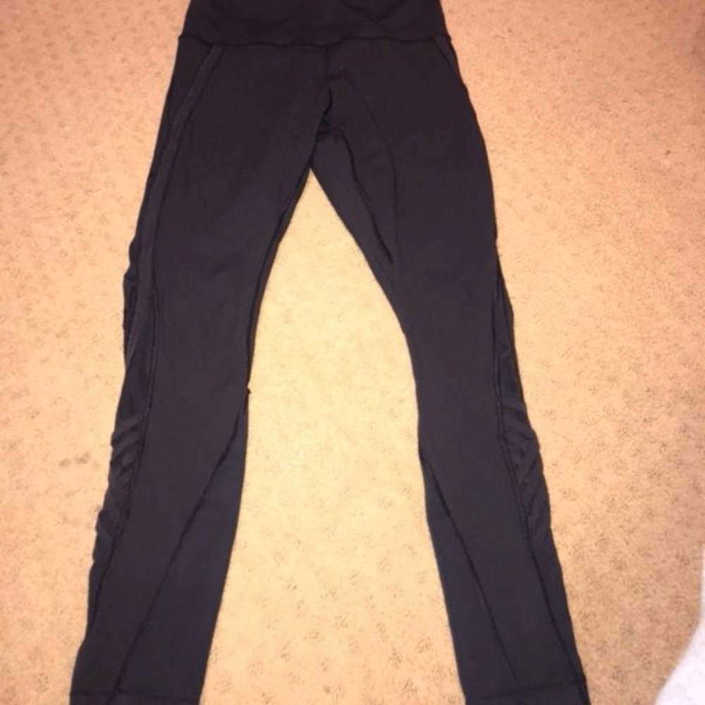 Lululemon size 10 leggings